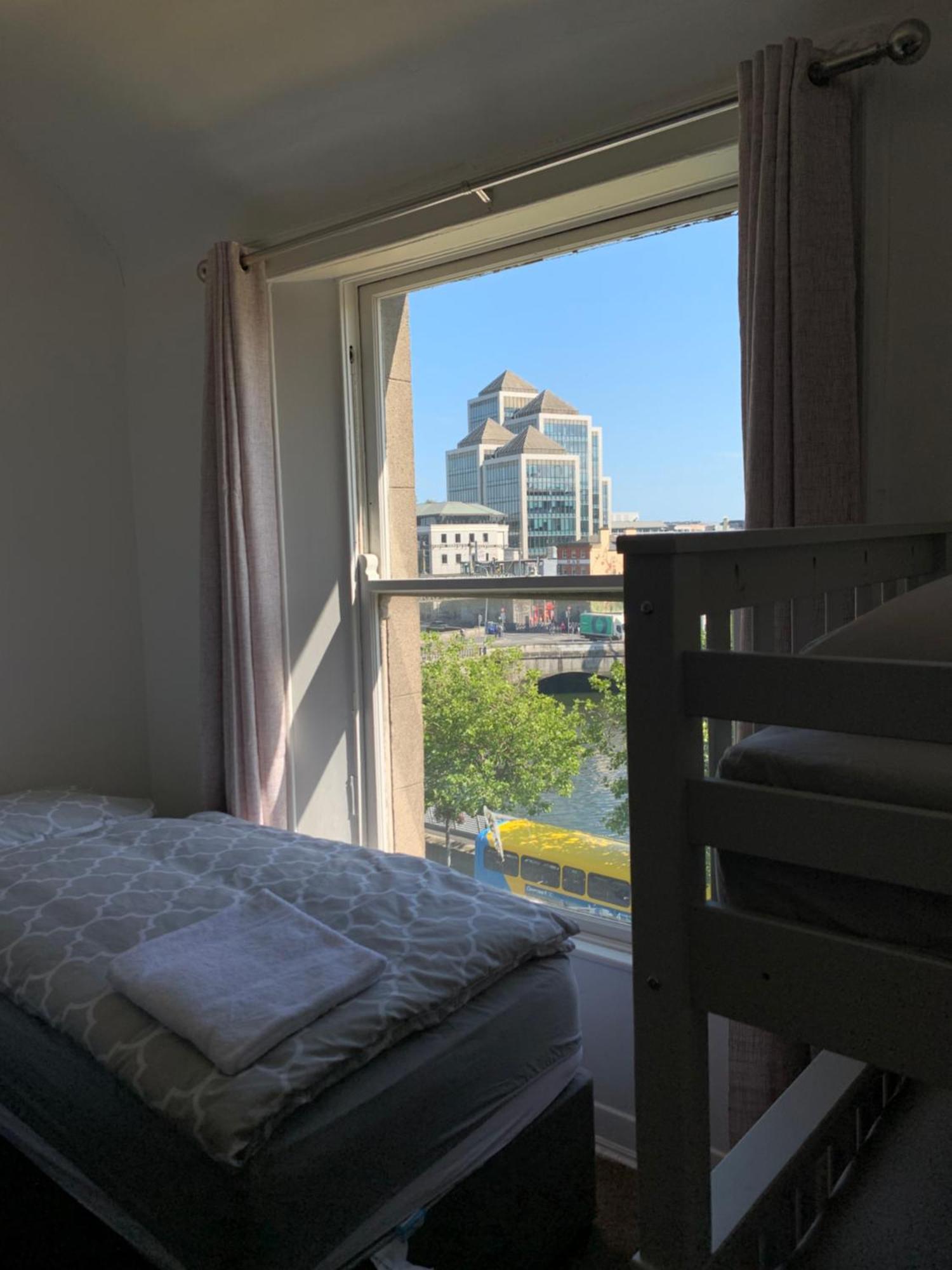 Eden Quay Guesthouse Private Rooms 더블린 외부 사진