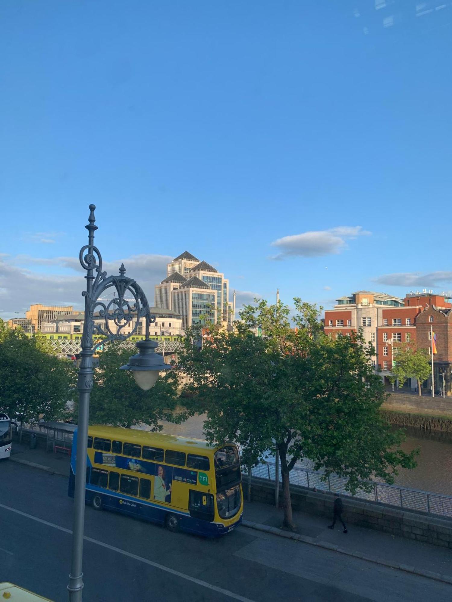 Eden Quay Guesthouse Private Rooms 더블린 외부 사진