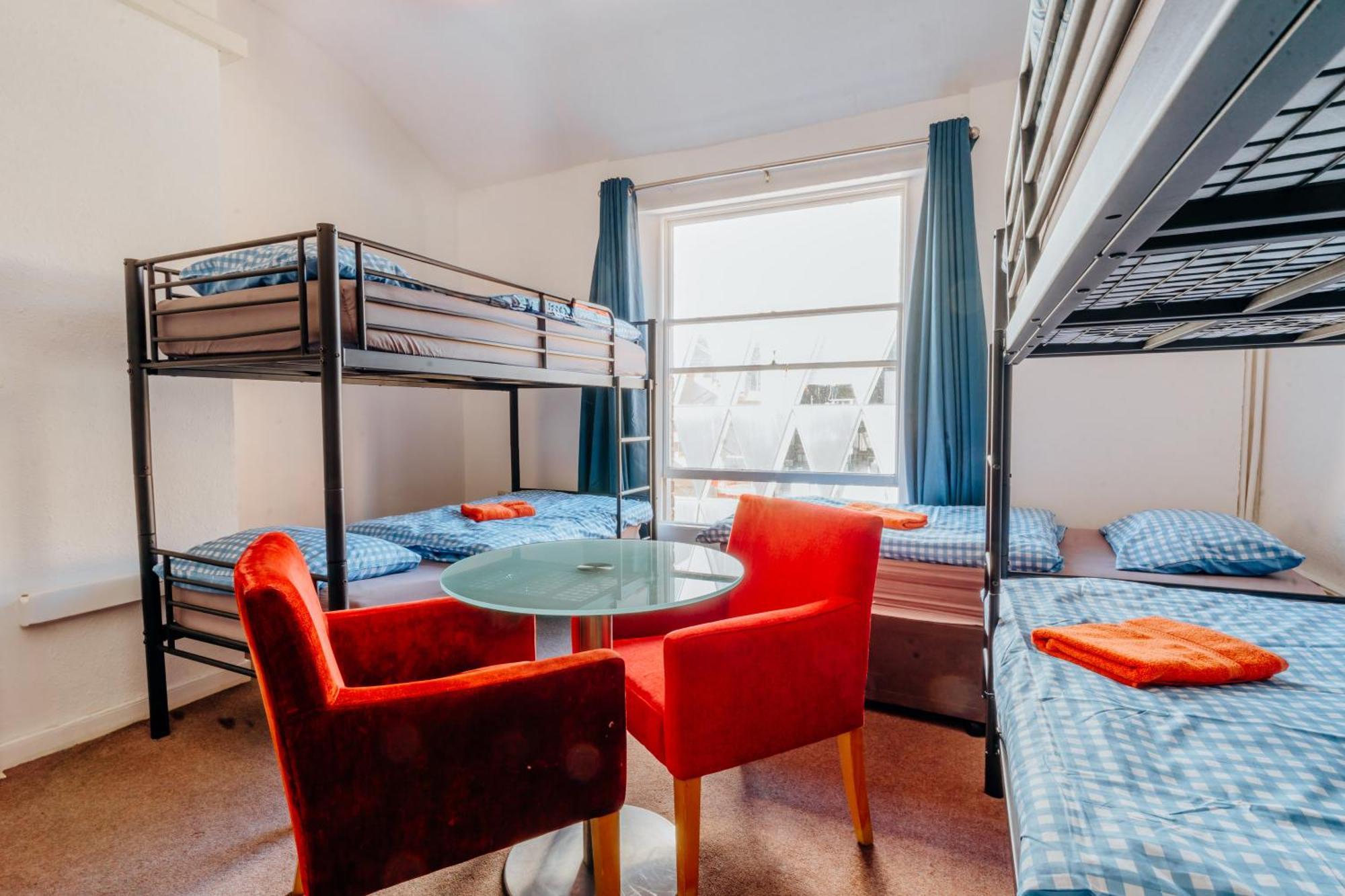 Eden Quay Guesthouse Private Rooms 더블린 객실 사진