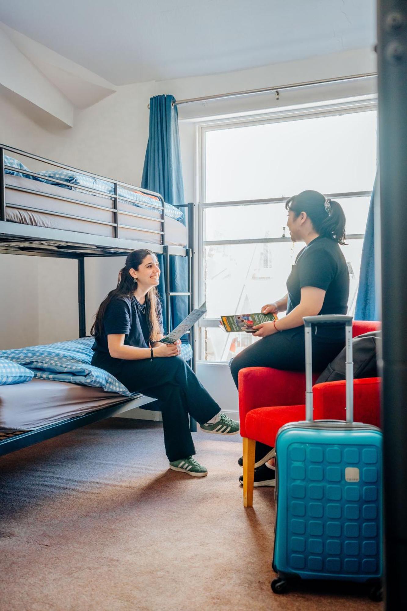Eden Quay Guesthouse Private Rooms 더블린 객실 사진