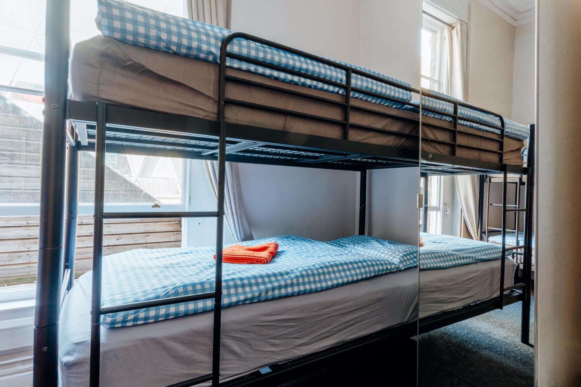 Eden Quay Guesthouse Private Rooms 더블린 객실 사진