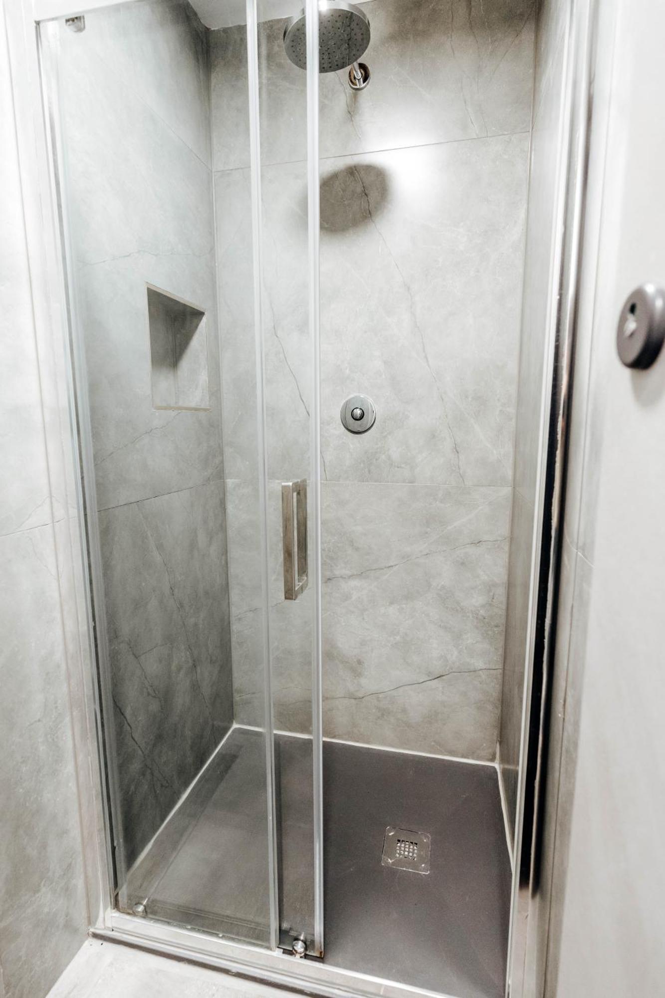 Eden Quay Guesthouse Private Rooms 더블린 외부 사진